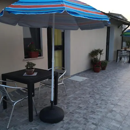 Calabria Matrimoniale 1 Per Al Mare Franca Vakantiehuis *