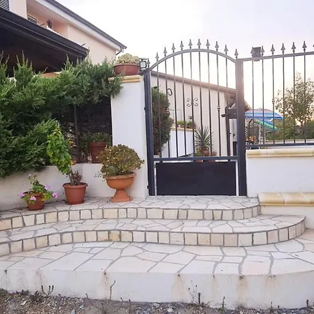 Calabria Matrimoniale 1 Per Al Mare Franca كارياتي